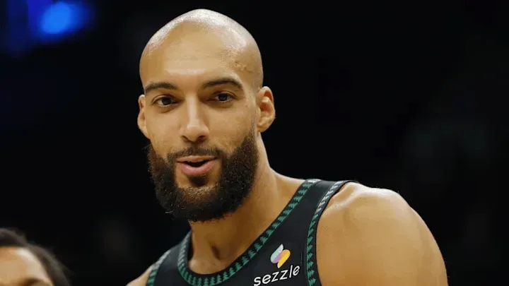 薪资专家：戈贝尔禁赛一场将损失201149美元