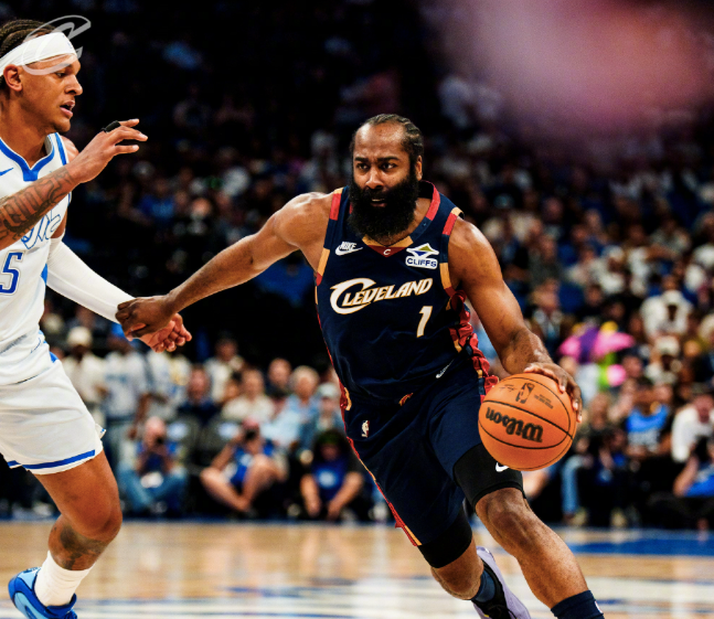 2025世俱杯-爆大冷！骑士无缘13分大逆转：全场开心欢呼，哈登空砍30+6+8